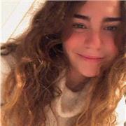 Estudiante de biología interesada en impartir clases fundamentalmente de química y biología a quien lo necesite